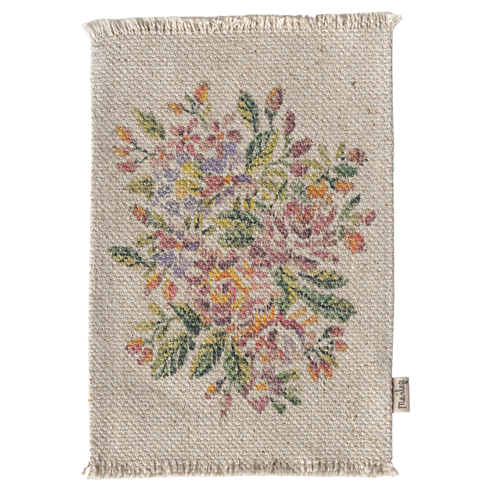 Rug, Medium || Flowers