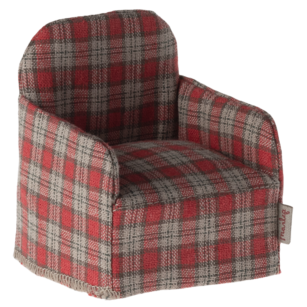 Chair, Mouse || Red Checker