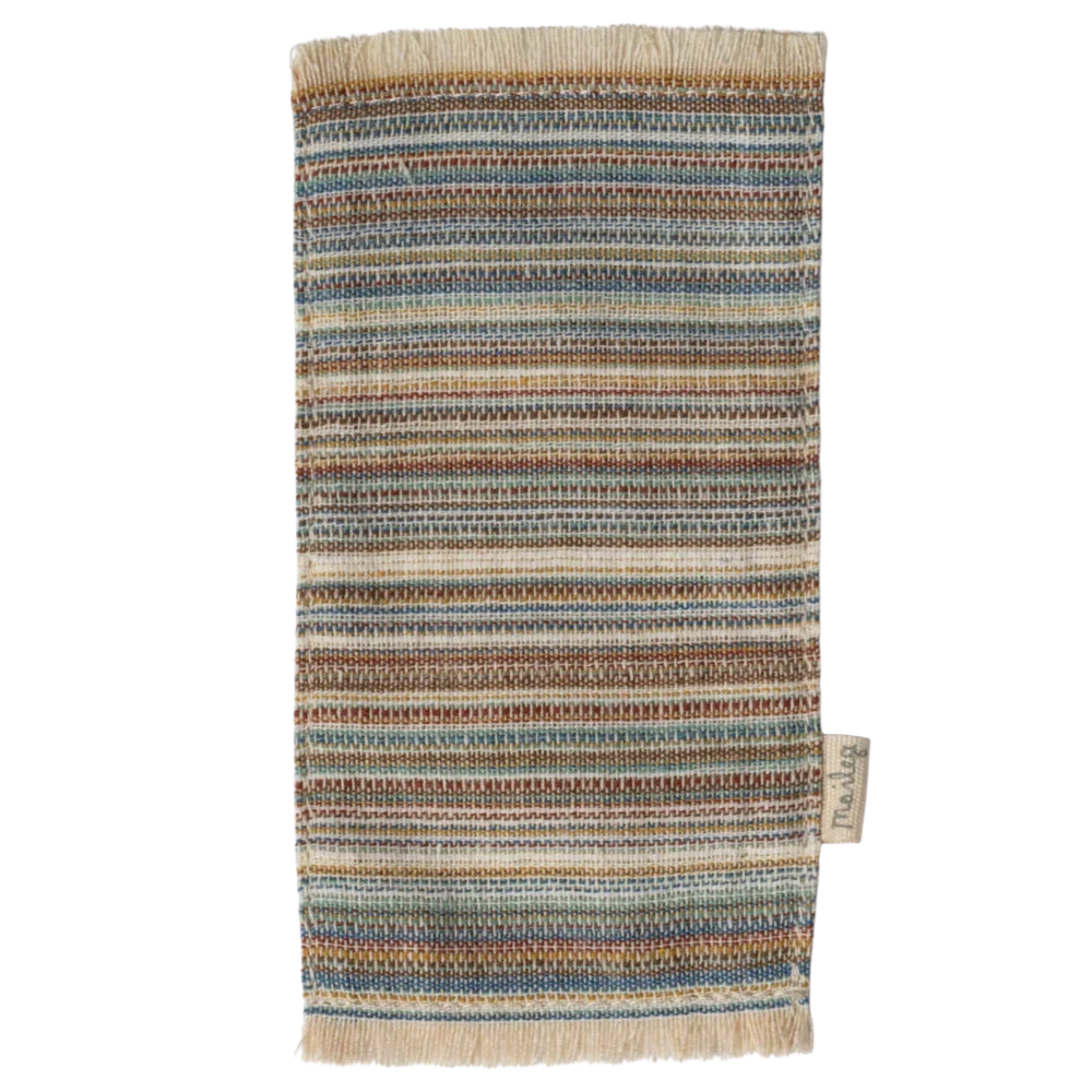 Rug, Striped || Medium