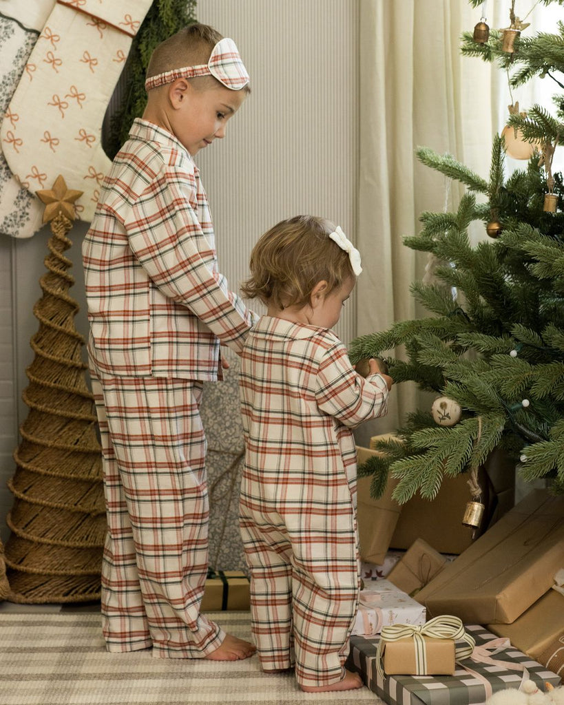 Long Sleeve Pajamas || Holiday Flannel