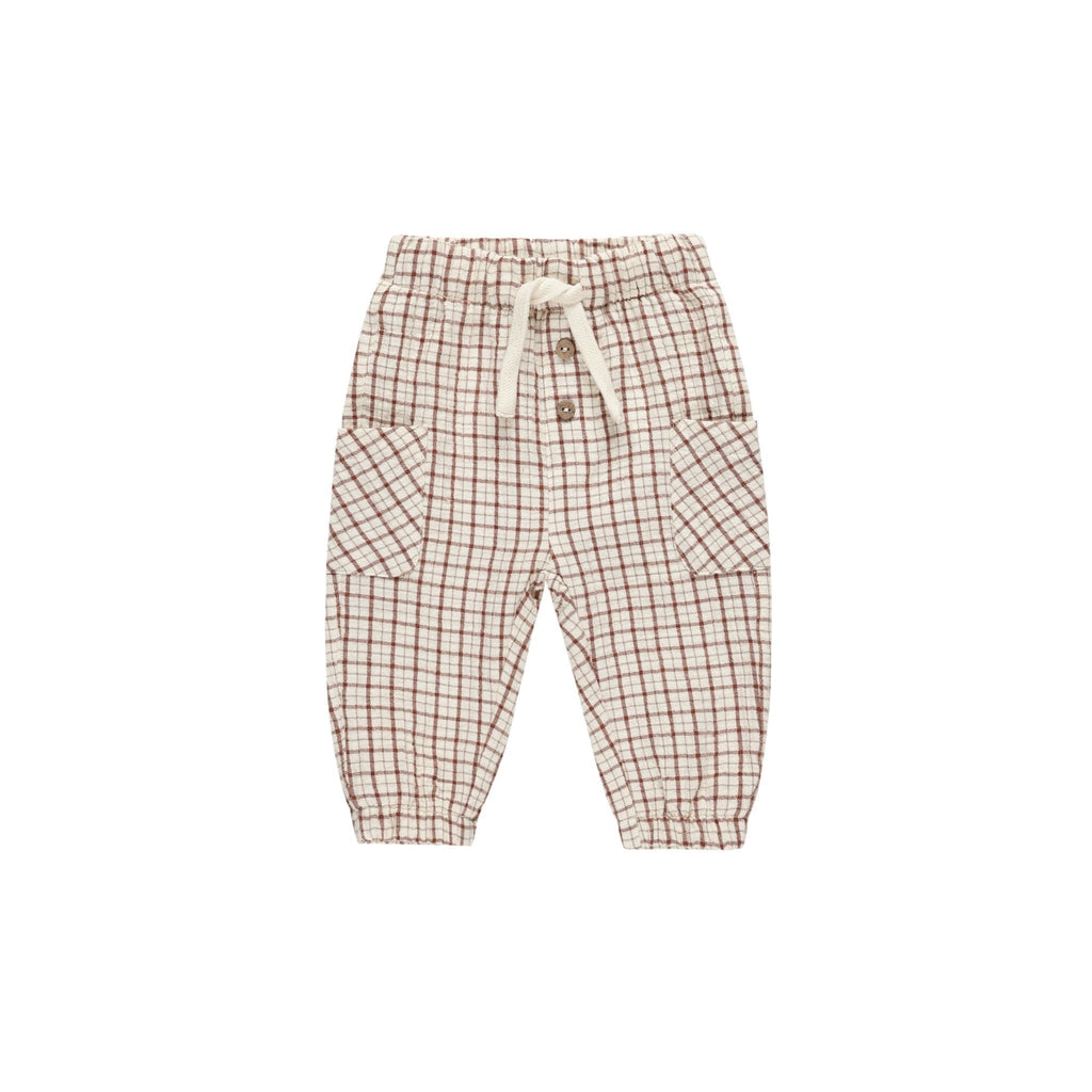 Luca Pant || Holiday Check